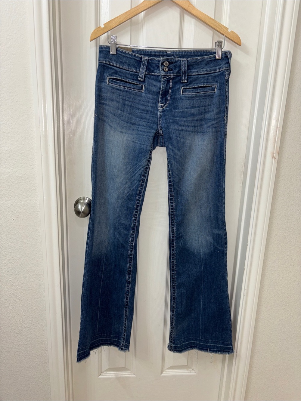 Ariat Dark Blue Flare Jeans Trouser with Subtle Fade - Picture 2 of 9